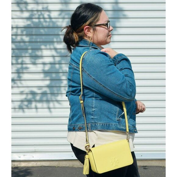 NWT Tory Burch THEA Mini Shoulder Crossbody Bag w Tassel Chardonnay - Picture 4 of 10